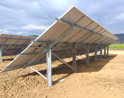 Sistema de estructuras para paneles fotovoltaicos